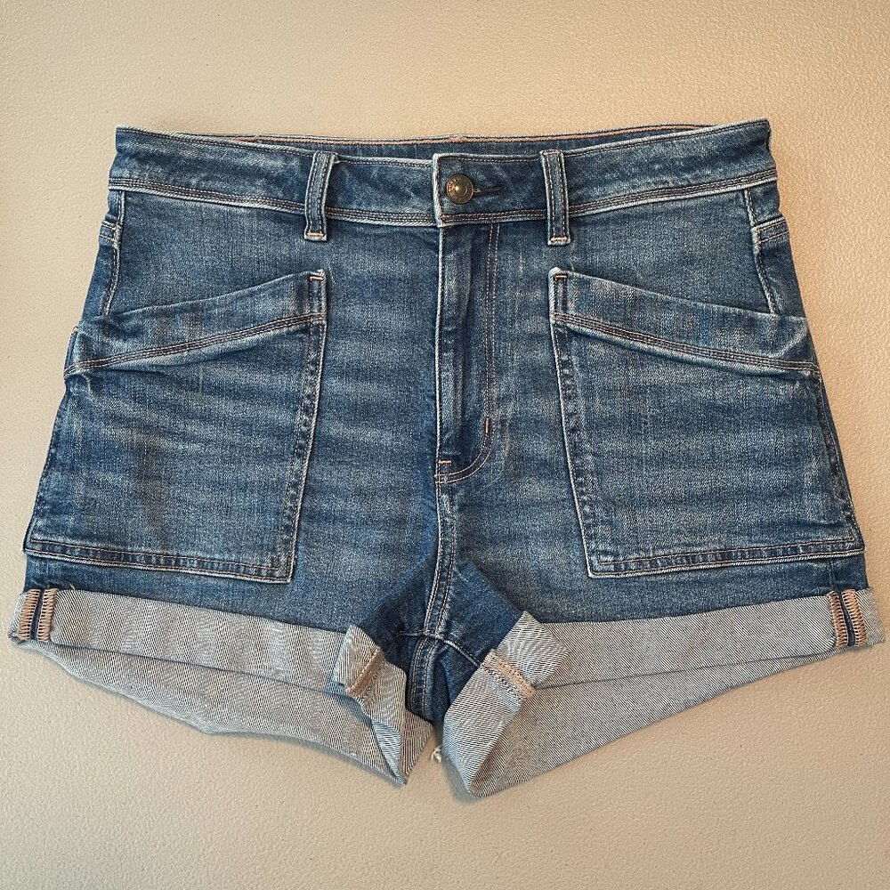 AE Stretch Denim Mom Short size 8